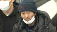 【独自】走行中のJR電車に看板投げつけ衝突…遅延させた疑いで54歳男逮捕　三角コーンも線路に　警視庁