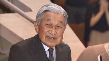 上皇さま 一時意識失い倒れられる“いびき”のような息づかいも 去年も脳貧血で一時意識失われ…