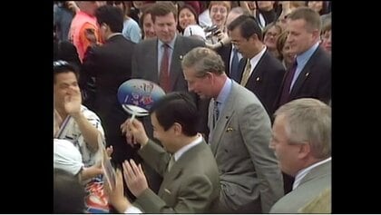 天皇陛下とチャールズ国王が一緒に阿波踊り！皇室とイギリス王室交流秘話　22日からの渡英で愛子さまへのお土産は？