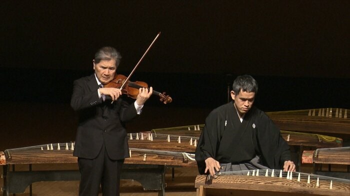 左:ヴァイオリン奏者・和波孝禧さん