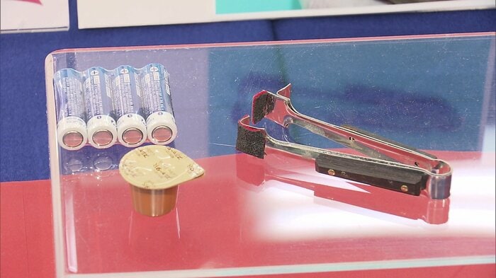 「シール式蓋オープン具」