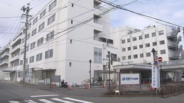 病院で多額の現金が盗まれる　元職員の男（51）を101万円盗んだ疑いで逮捕　16年ほど前から2740万円盗んだとして病院側が刑事告訴｜FNNプライムオンライン