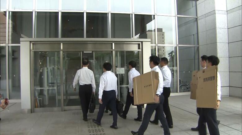 警察が群馬県議会の自民党議員控え室を家宅捜索…群馬・桐生市役所新庁舎建設工事の入札妨害した疑いで県議会議員の相沢崇文容疑者（49）ら4人逮捕｜FNNプライムオンライン