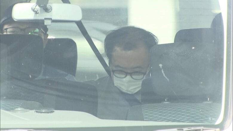 送検される父親の井上敏典容疑者（42）