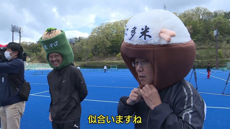 仁多米をかぶって本業もPR