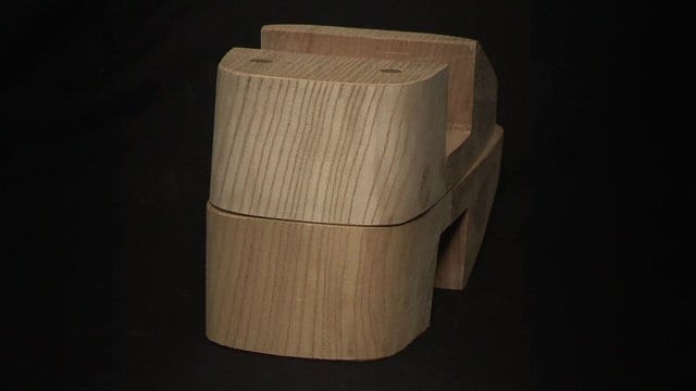 左右の木目が対象となる「合目」が高級品とされる