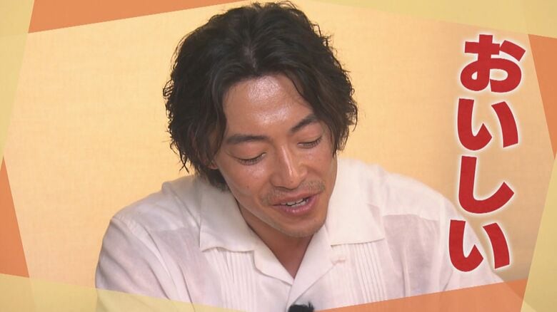 絶品町中華を堪能する大東さん