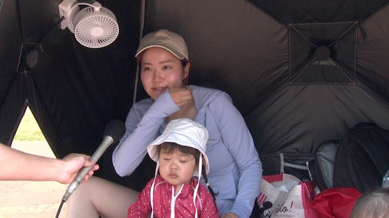 ウォーターガーデンに訪れた親子