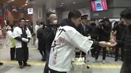 県のブランド米「サキホコレ」で受験生を応援　駅でおにぎり配り合格祈願　秋田市　　