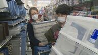 新生活への期待、緊張、寂しさ…ホームセンターの1日　進学や就職の若者、親子が来店【長野発】