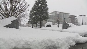 大雪による13日の臨時休校は