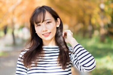 【秋からの脱毛のススメに関する調査】8割以上が秋は脱毛に良い季節と回答。医師からの秋の脱毛のアドバイスとは?