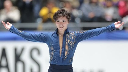 宇野昌磨の“衣装マスク”がゴージャス！寺本明日香は高難易度の“レオタードマスク”を披露｜FNNプライムオンライン