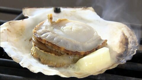 「大トロより高い」“ホタテ消えた”刺身盛り　価格高騰で店から悲鳴　水揚げ10年前から9割減に…青森で過去最低の“異常事態”