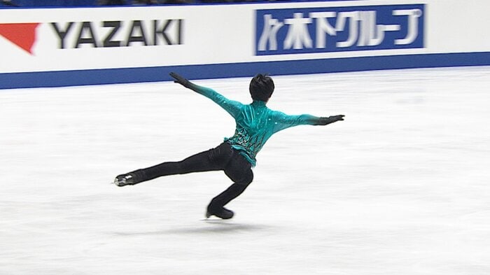 蛯原は12月の全日本で4回転トーループを成功させた