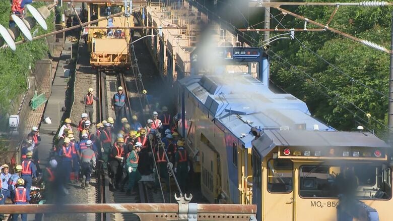 保守用車両2台が衝突し脱線…周辺住民「寝ててドーン!で起きた」東海道新幹線の一部運転見合わせ 再開見通せず｜FNNプライムオンライン