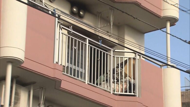 101歳の母は入院中で無事…都営住宅から火が出て76歳の息子が死亡…ベッドに倒れた状態で発見　東京・昭島市｜FNNプライムオンライン