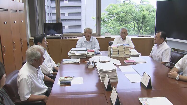 公明党は議員10人全員が賛成(8月17日)