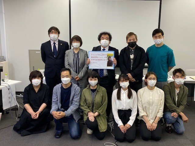 会見の登壇者（後列左から高橋氏、駒井氏、指宿氏）
