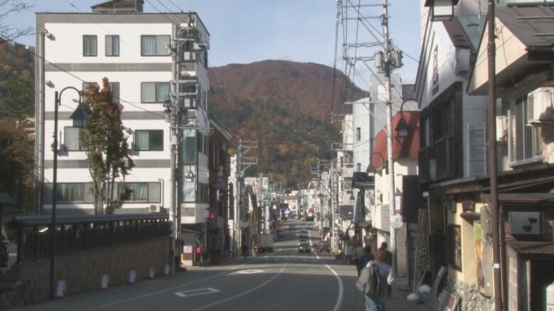 温泉街にもクマ出没（湯沢町）