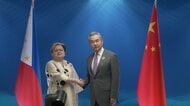 中国とフィリピンが外相会談　南シナ海で起きた衝突を互いに抗議　対話を続ける重要性も議論　