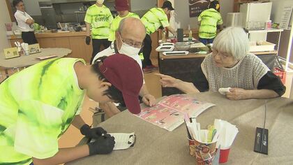 接客も調理も！特別支援学校の生徒たちが期間限定の「カフェ」営業　