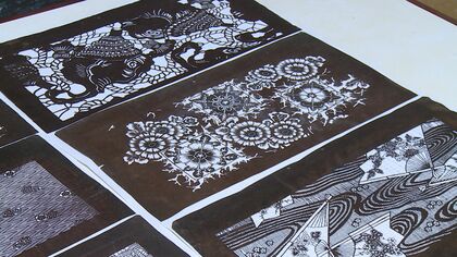 旧家で「伊勢型紙」大量発見　100年以上の時を経て「藍染め」よみがえる　忘れ去られていた文化を後世に【長野発】