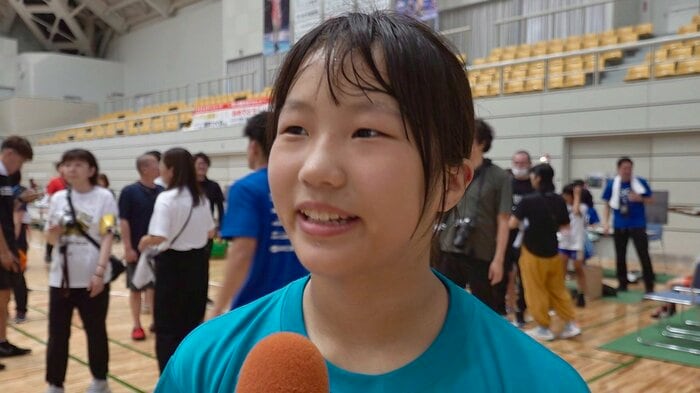 パリ五輪金メダリストの姉を超えるため「目標はオリンピック2連覇」と話す桜井さん(6月29日・香南市)