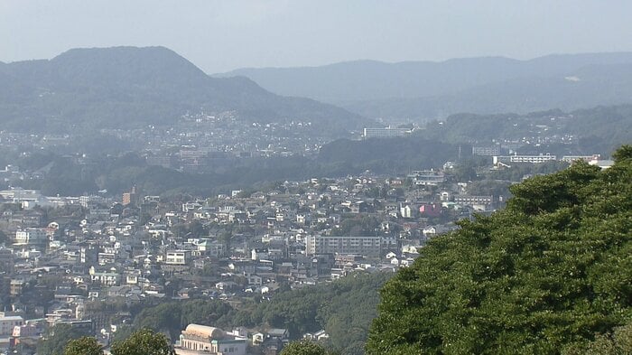佐世保市は高台に住む人も多く、水道設備の維持に費用が掛かる