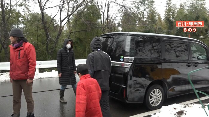 車で親戚の元へ向かう大野さんの家族
