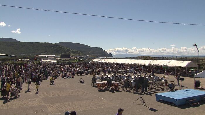 浜益ふるさと祭りの様子