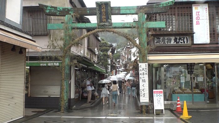 週末は東京ナンバーだらけ にぎわう江の島 困惑の声