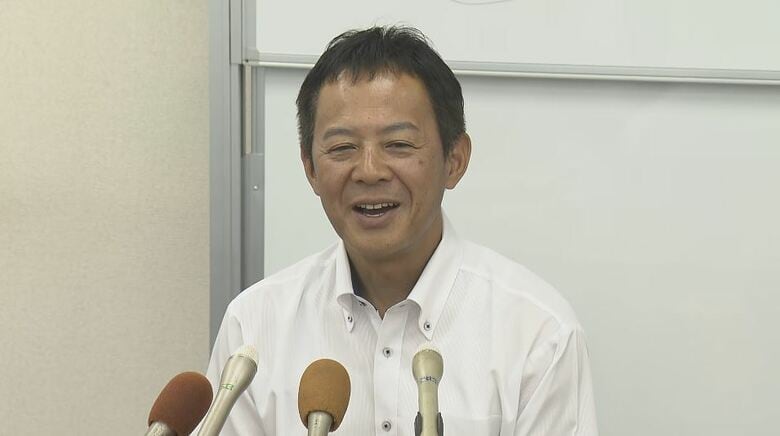 「困難にはファイティングポーズを」大町市長選挙に元県職員の柳原健さん（56）初当選　新人同士の一騎打ちを制する　最終投票率は54.26％｜FNNプライムオンライン