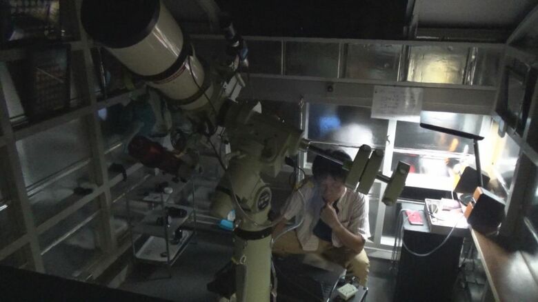 夜な夜な望遠鏡をのぞく村井さん