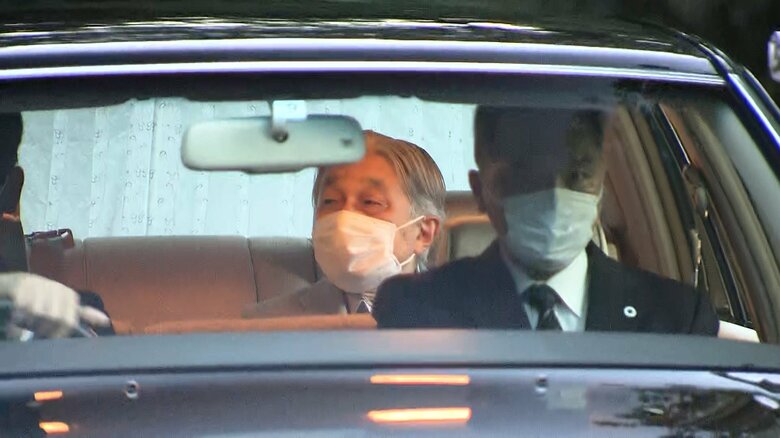 上皇さまは美智子さまが入院する東大病院へ　10月7日