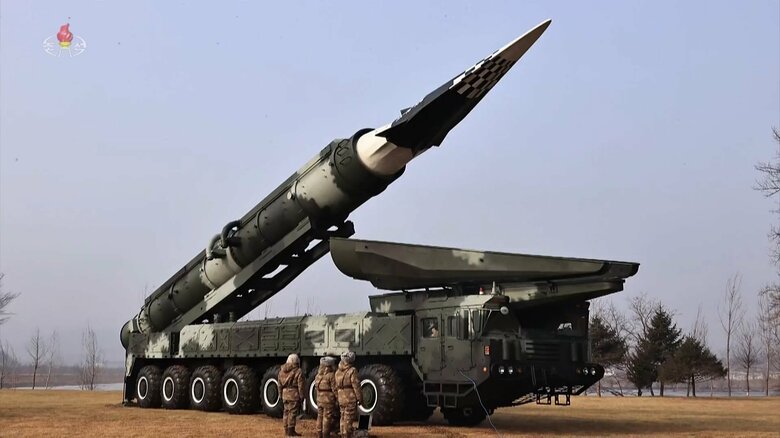 北朝鮮が発射したと発表した新型極超音速中長距離弾道ミサイル（6日）