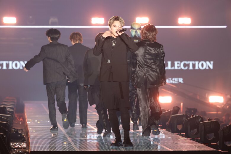 (c)マイナビ TOKYO GIRLS COLLECTION 2023 SPRING/SUMMER