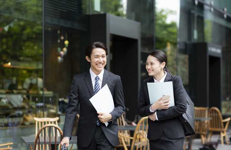 新卒に戻ってもう一度就活し直すなら何を重視する? 後悔しない会社選びとは