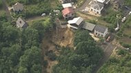 住宅街で80メートルにわたり崩落　電柱倒れ水道管も破損　けが人なし　滋賀・甲賀市