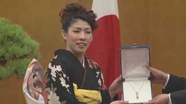 吉田沙保里選手が引退発表!「霊長類最強女子」とまで呼ばれた、これまでの戦績は?