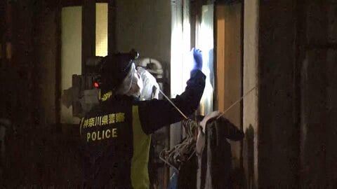 「5人くらいが口論する声が…」集合住宅で“流血”男性死亡　外国人同士のトラブルか　現場から男2人逃走…行方追う　横浜市