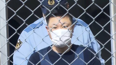 女性刺される　植木ばさみに血痕　飲食店72歳経営者死亡　男の関与は