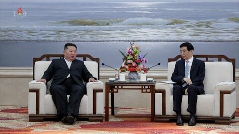 金正恩総書記が“日帰り訪中”　中国ナンバー4と会談　北朝鮮メディアは親密アピール