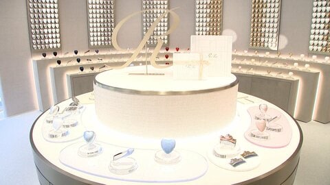 旗艦店「ReFa GINZA」お披露目　ドライヤーのほか香水もずらり