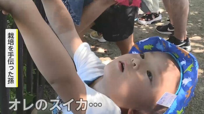 小さな声でつぶやく