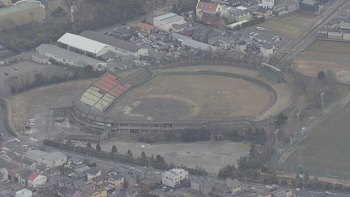 鳥屋野球場