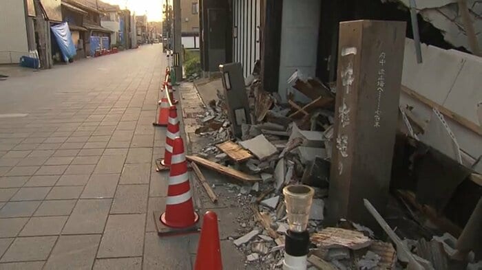 被災した一本杉通り