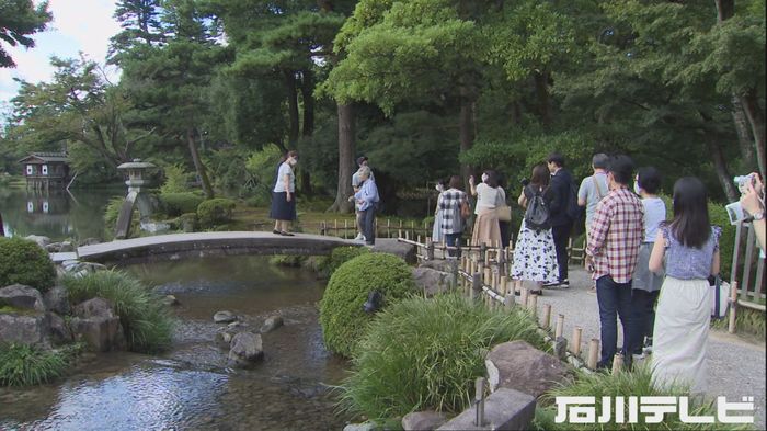 ホテルや旅館“ほぼ満室”…4連休初日 金沢・兼六園に多くの観光客「我慢して過ごしてきたので」