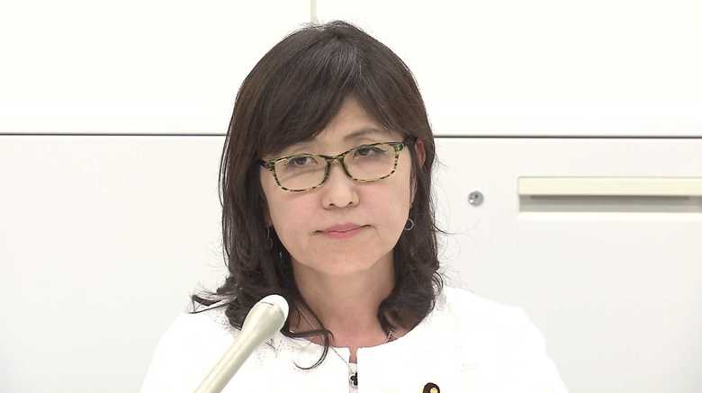 稲田朋美氏