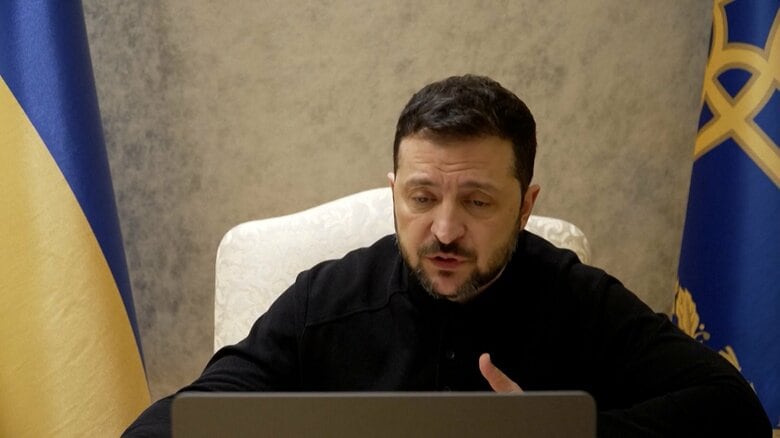 ゼレンスキー大統領は「ウクライナ抜きのいかなる合意も認められない」と反発